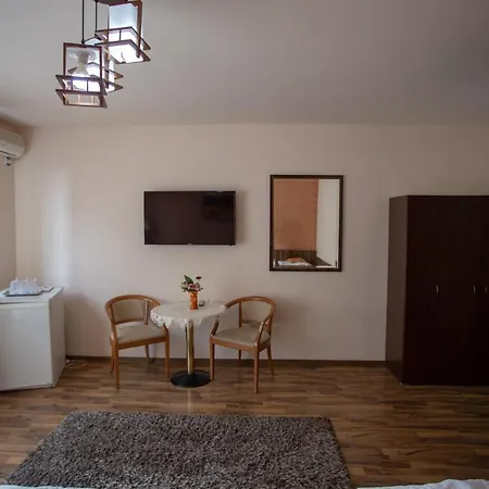 Guest house Casa Alex