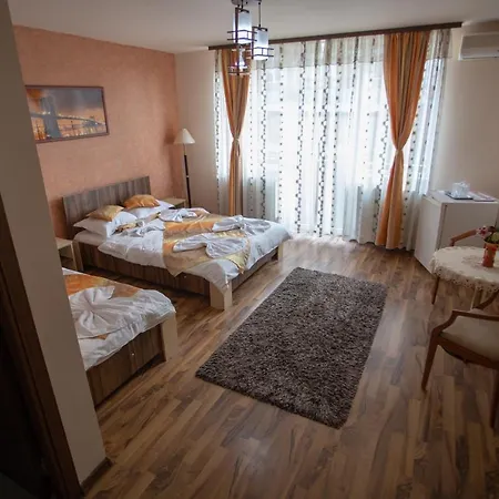 Guest house Casa Alex